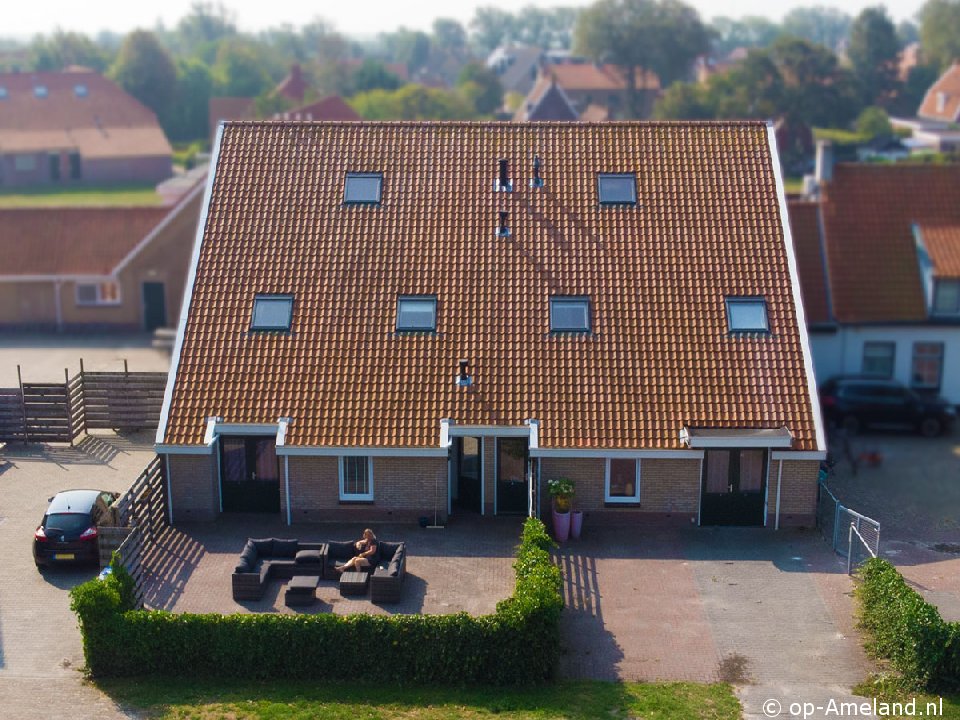 Buitenaanzicht Ut Achterhuus Buitenaanzicht Ut Achterhuus